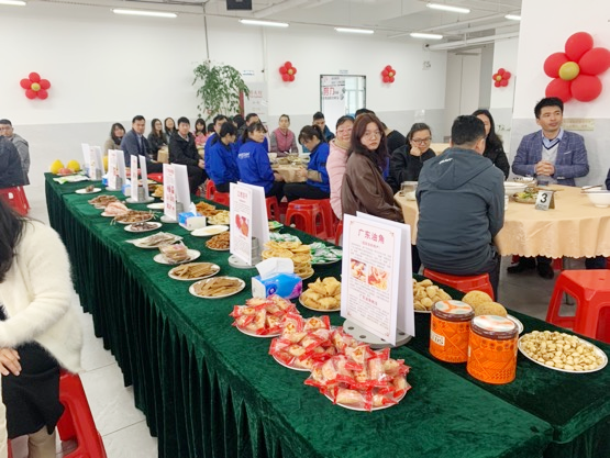 Actividad grupal que promueve el trabajo en equipo